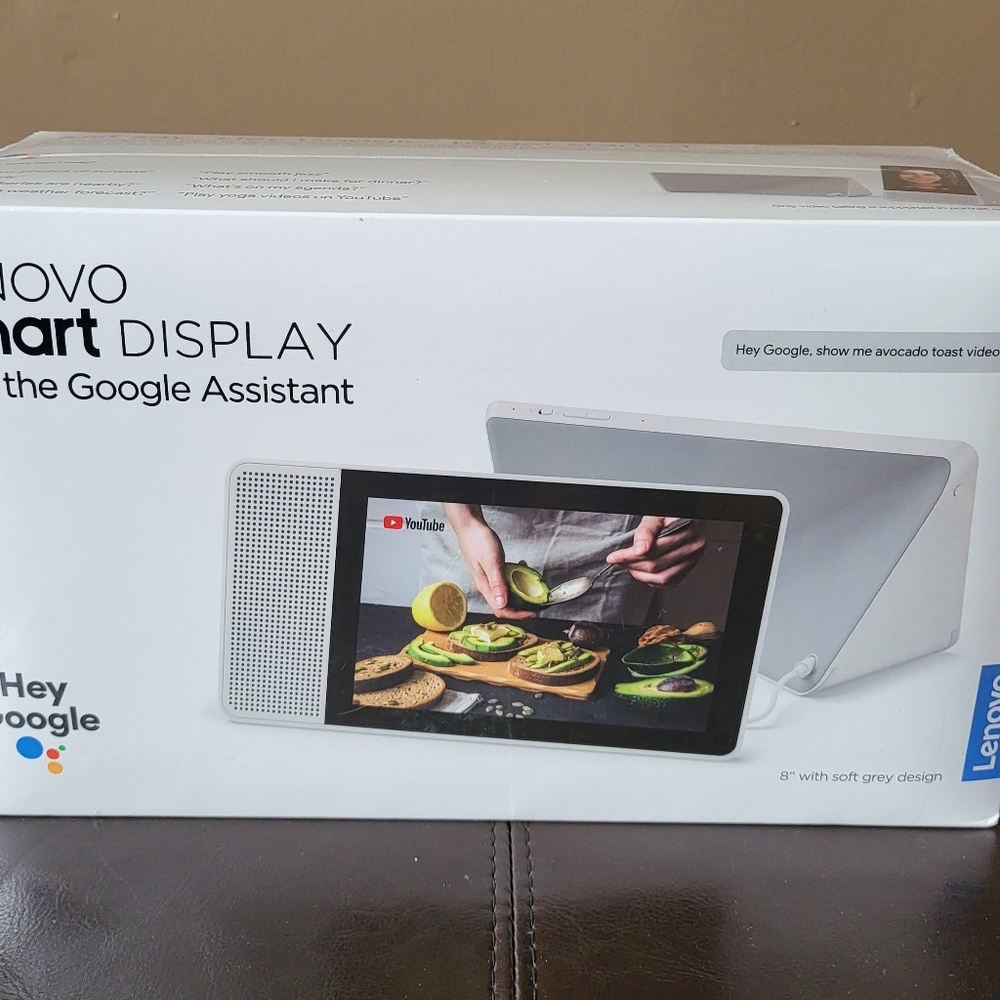 Lenovo 8 inch smart display